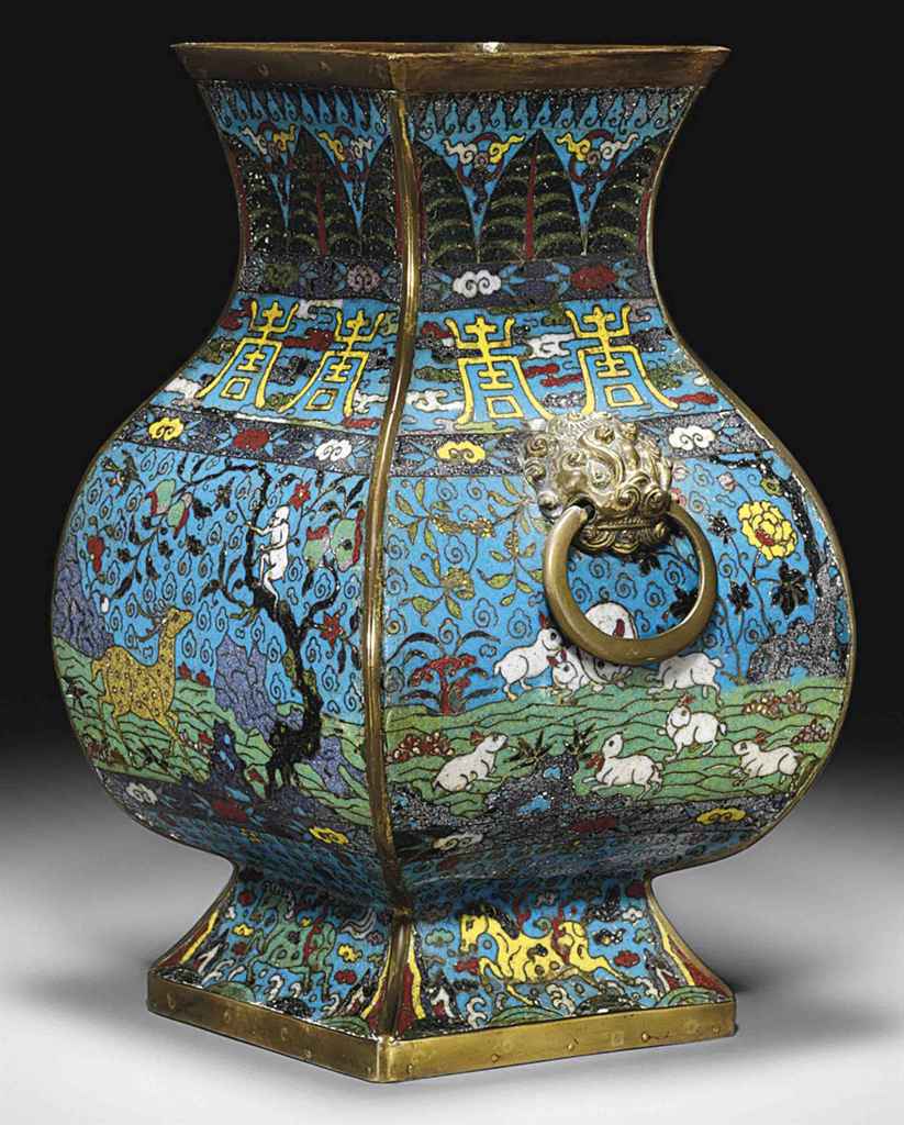 A CLOISONNÉ ENAMEL VASE, HU , MING DYNASTY, 16TH/17TH CENTURY Christie's