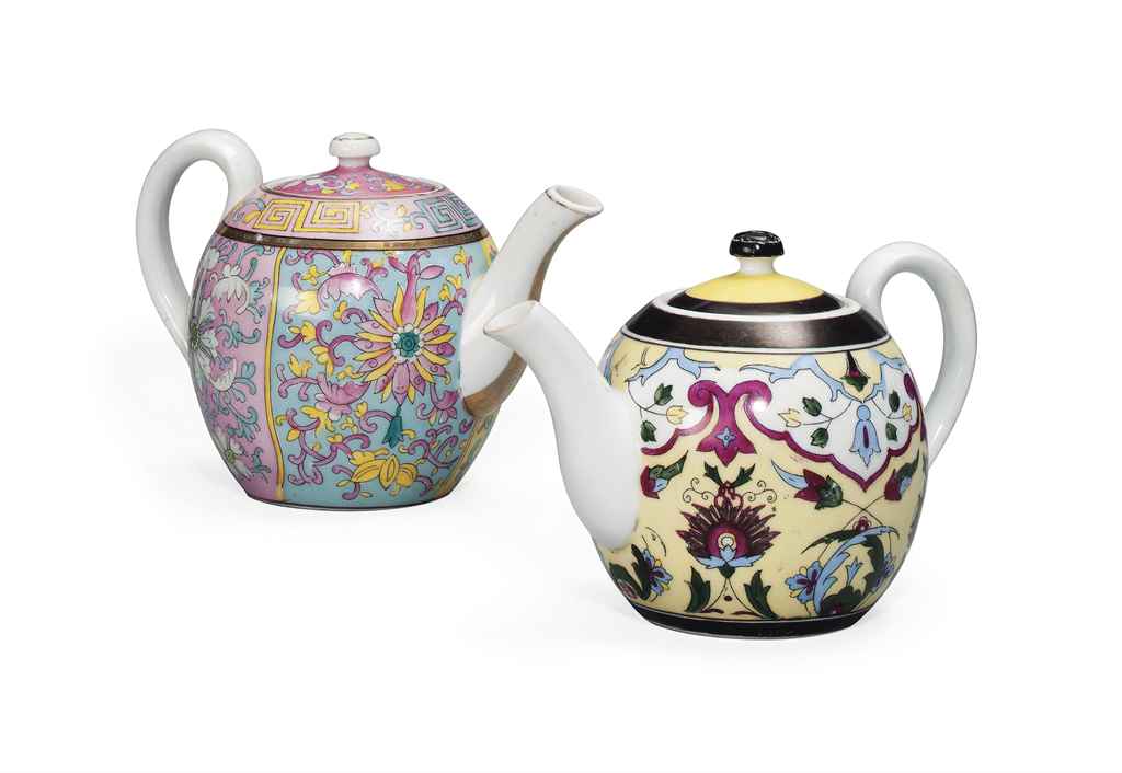 TWO RUSSIAN PORCELAIN TEAPOTS , BY THE GARDNER FACTORY, LATE 19TH