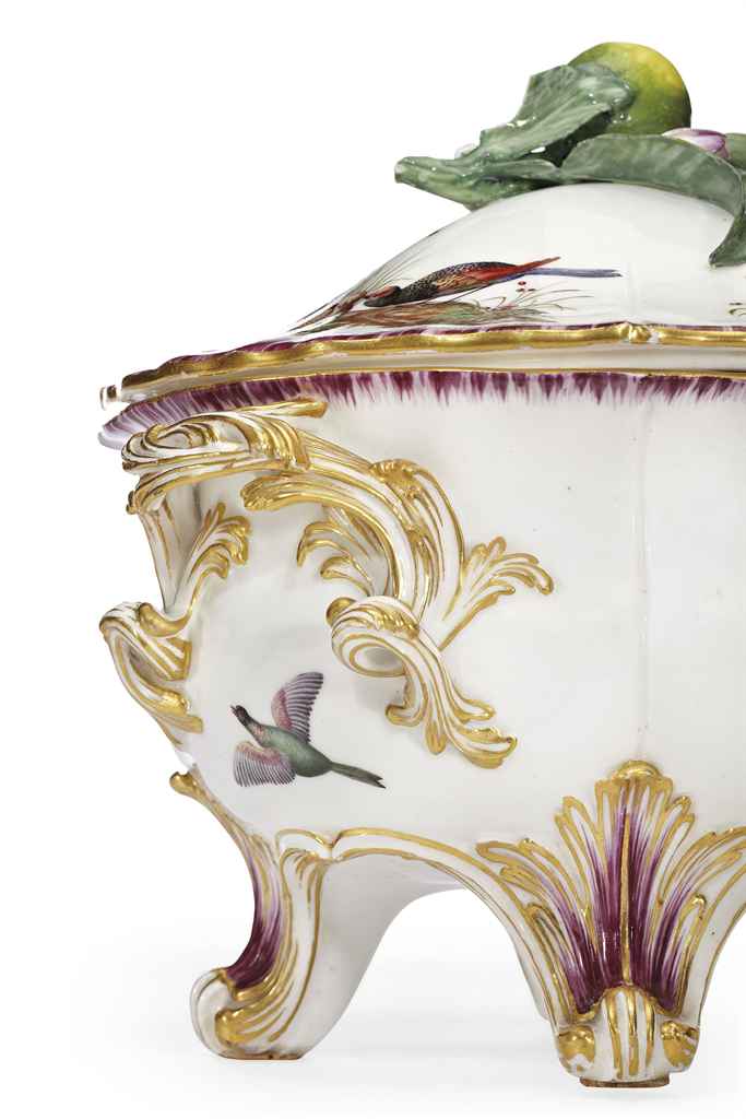 A VINCENNES PORCELAIN TWOHANDLED CIRCULAR TUREEN, COVER AND STAND (POT