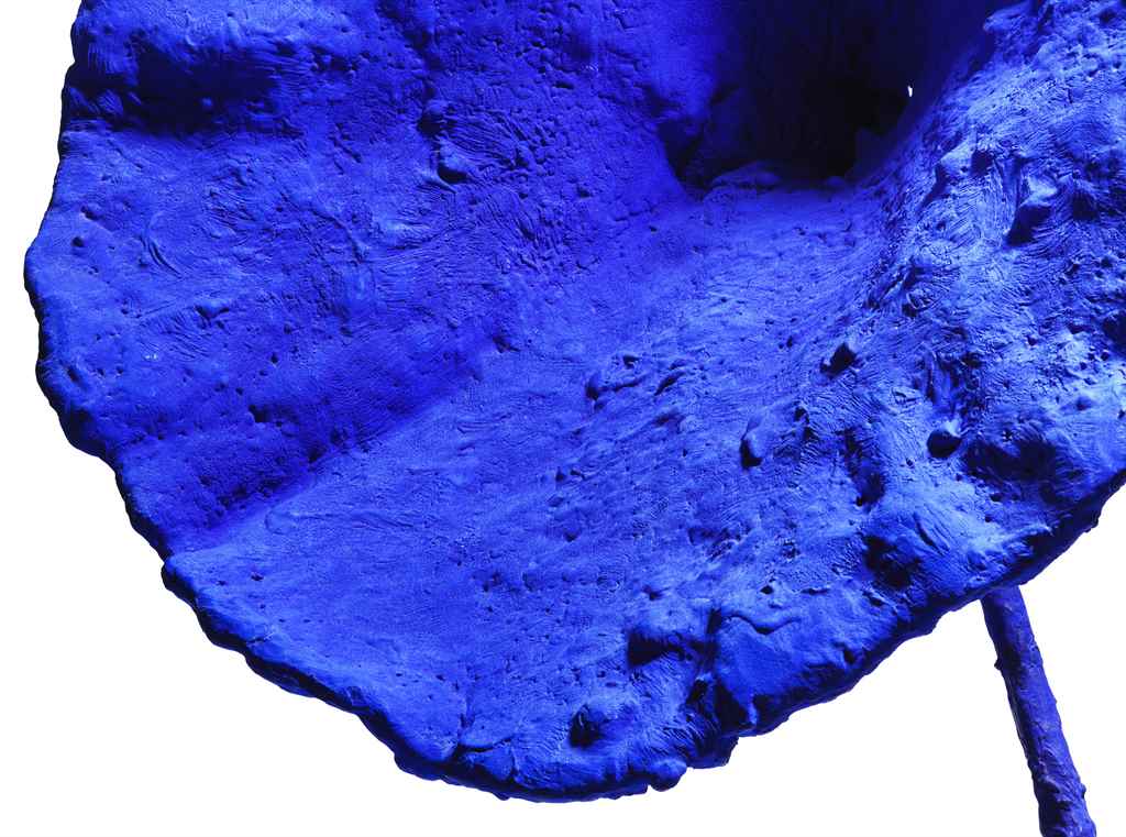 Yves Klein (19281962) , Sculpture éponge bleue sans titre (SE 284