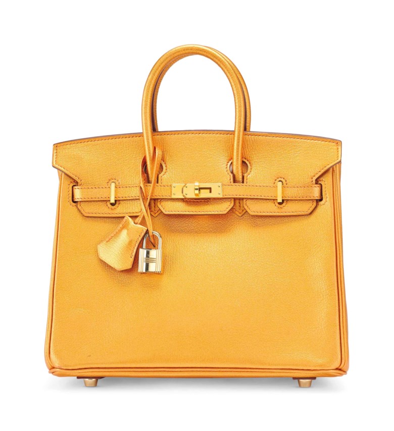 A rare, metallic bronze chèvre leather Birkin 25 with gold hardware, Hermès, 2005.  25 x  19 x 14  cm. Sold for €100,000 on 12 December 2017 at Christie’s in Paris