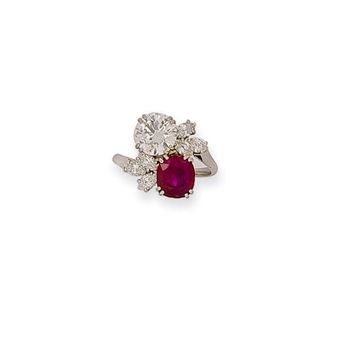 BAGUE RUBIS ET DIAMANTS, PAR CHAUMET  