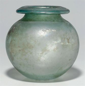 cinerary urn