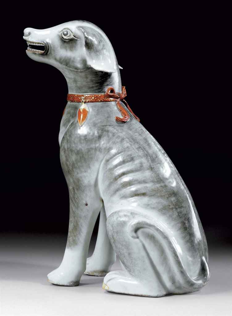Ancien Chien En Faïence Rouge - Style Saint-Clément - Sculpture Non Signée