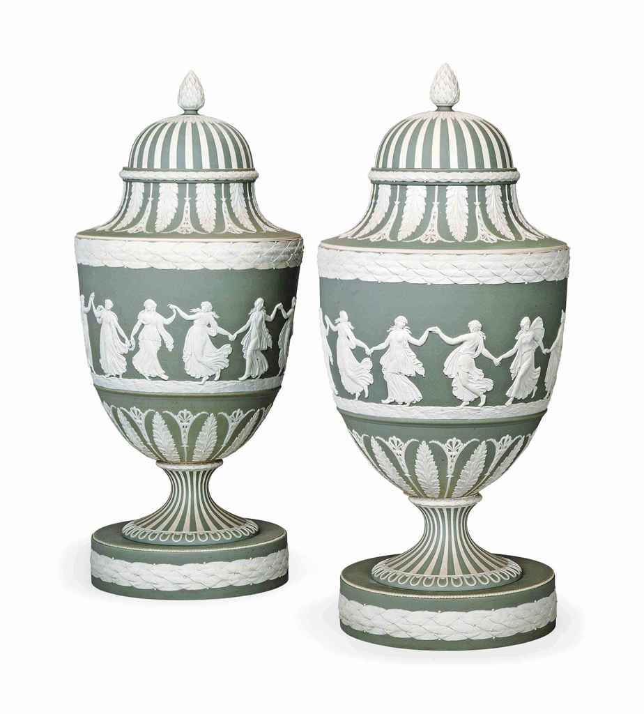 A PAIR OF LARGE WEDGWOOD GREEN JASPERWARE VASES AND COVERS , CIRCA 1870