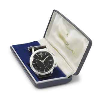 Jaeger-LeCoultre. A stainless steel automatic wristwatch with sweep centre seconds, date, alarm, black gloss dial and original box 