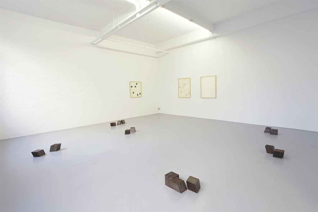 Bruce Nauman auctions, appraisal insights and free art price