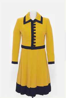 MARGARET THATCHER'S DRESS SUIT  