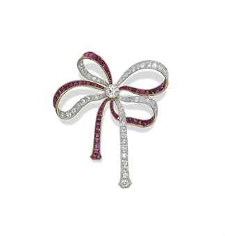 A BELLE EPOQUE RUBY AND DIAMOND BROOCH  