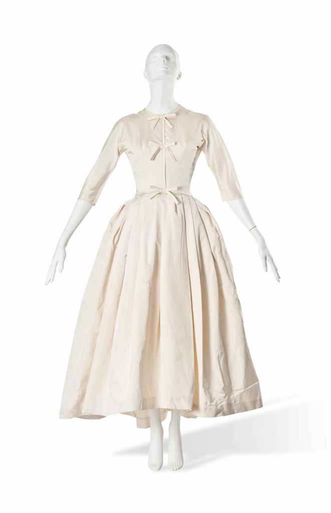 Dior Wedding Dress Price Mount Mercy University