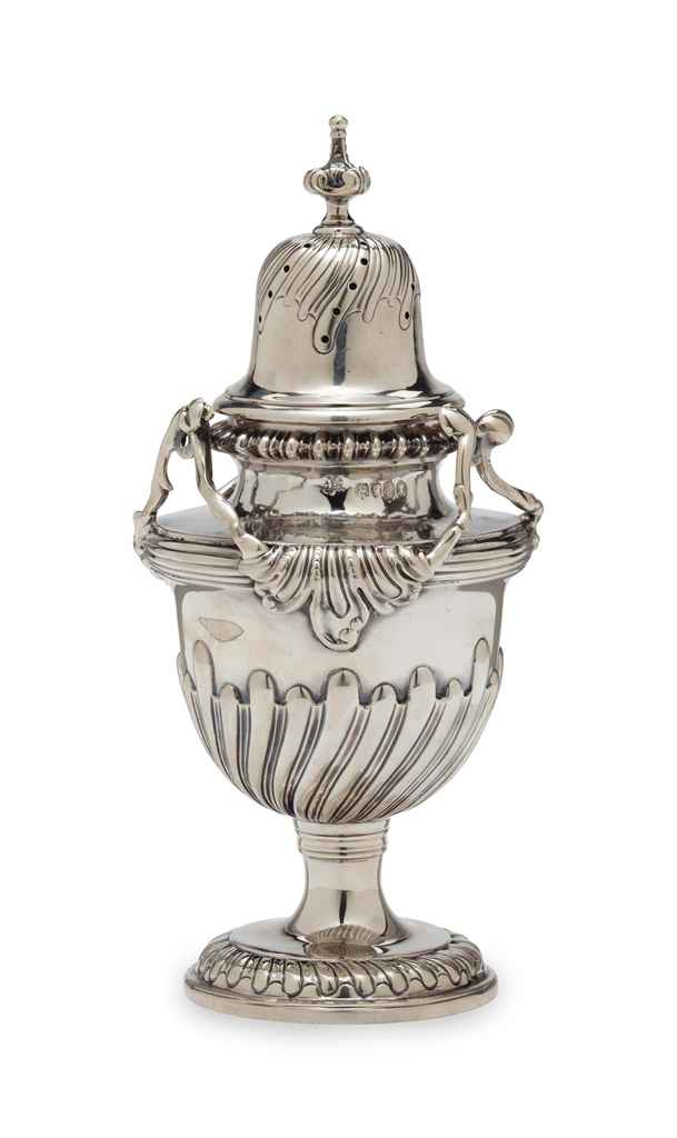 AN ENGLISH VICTORIAN SILVER LARGE MUFFINEER