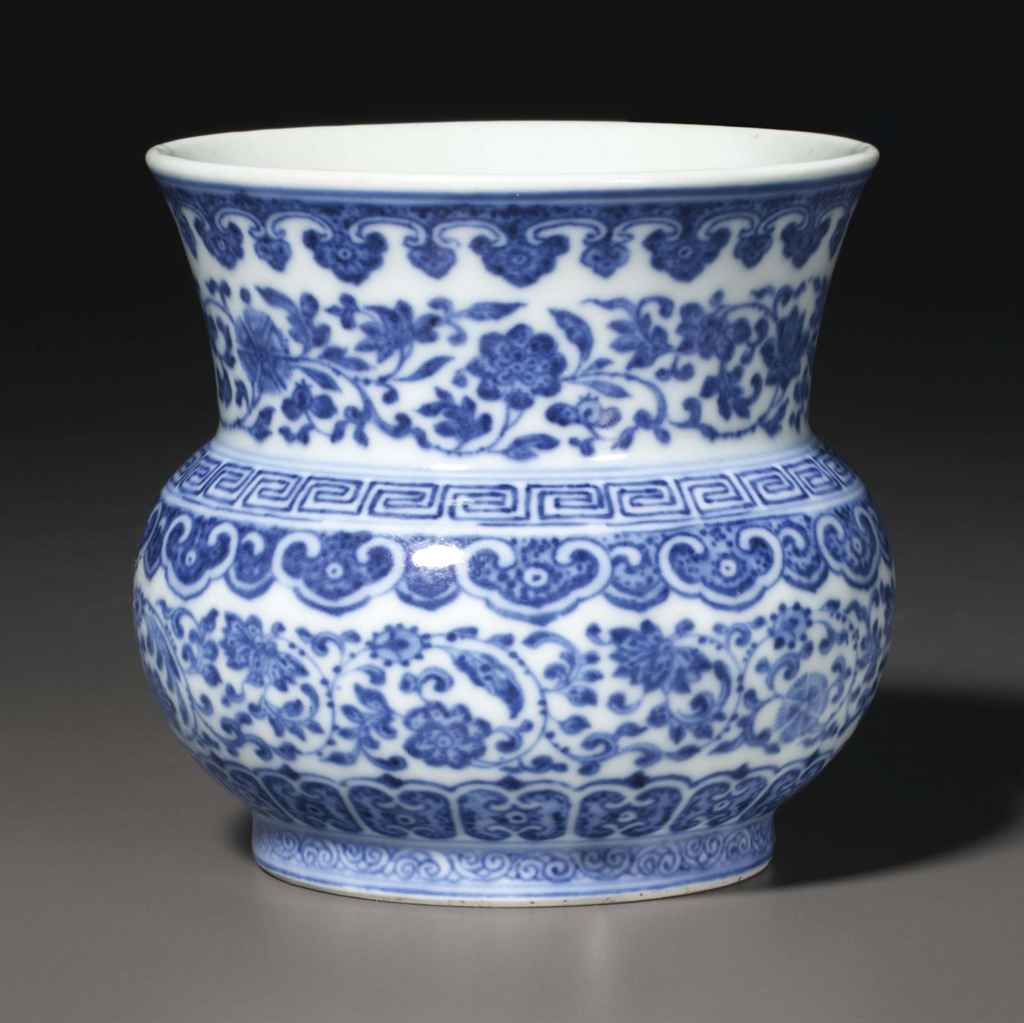 A RARE BLUE AND WHITE 'FLOWER SCROLL' ZHADOU