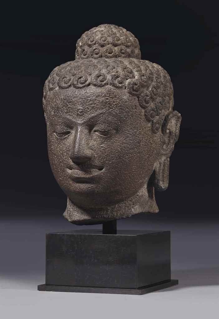 tete de bouddha tete de bouddha shakyamuni en volcanique indonesie java centrale ixeme siecle tete de bouddha tete de bouddha shakyamuni en volcanique indonesie java centrale ixeme siecle