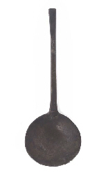 AN ENGLISH ROUND BOWL PEWTER SPOON  