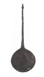 AN ENGLISH PEWTER ACORN-STYLE KNOP SPOON  