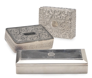 A VICTORIAN SILVER BOX AND AN AMERICAN SILVER BOX