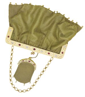 A GOLD, RUBY AND DIAMOND HANDBAG | Jewelry Auction | Compact, diamond | Christie's : info handbag locate view find