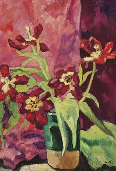 Vase, tulipes rouges  