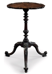 AN EARLY GEORGE III MAHOGANY TRIPOD TABLE