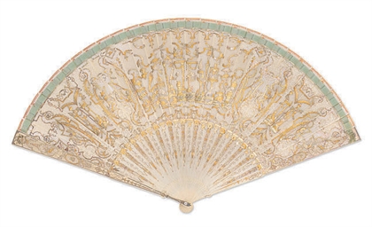 AN IVORY BRISÉ FAN  