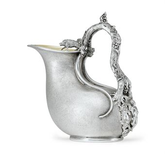 A VICTORIAN SILVER ASKOS-FORM JUG  