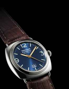 panerai_a_very_rare_platinum_limited_edition_cushion-shaped_automatic_d5495978h.jpg