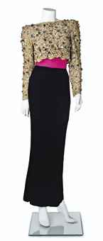 A BEJEWELED LACE AND VELVET EVENING GOWN 