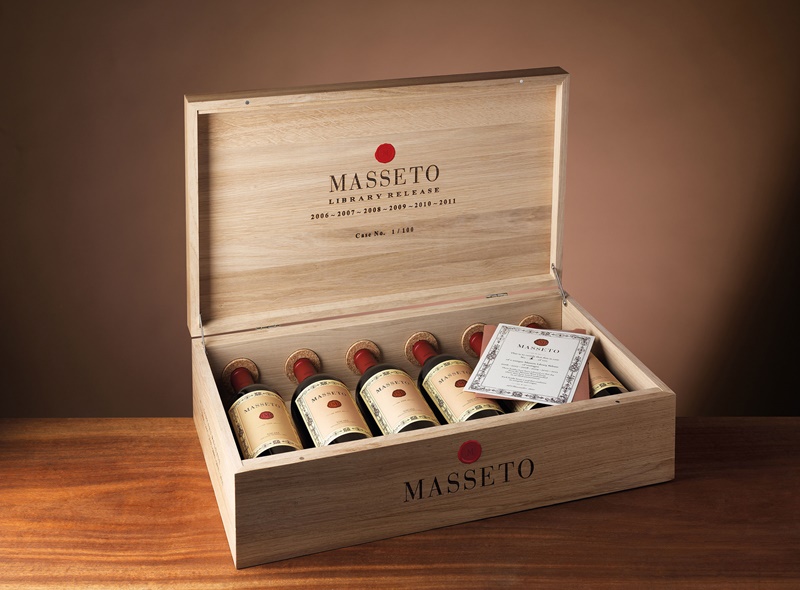 The Greatest Wine Experiences Money Can Christie S Meto Library Release Special Limited Edition Wooden Case Number 1 Featuring A Bottle Each Of The 2006 2007 2008 2009 2010 2017 Vintages
