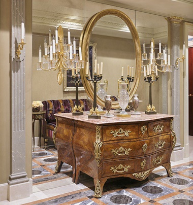 Bought at Christie’s, interior by Kirill Istomin Louis XV Commode, stamp of Leonard Boudin, mid-18th century. A pair of gilt-bronze mounted white marble and Derbyshire Blue John vases. The Blue John early 19th century, the white marble and mounts late 19th century. Russian cut-crystal vase, circa 1830. A pair of restoration bronze and ormolu four-light candelabra, circa