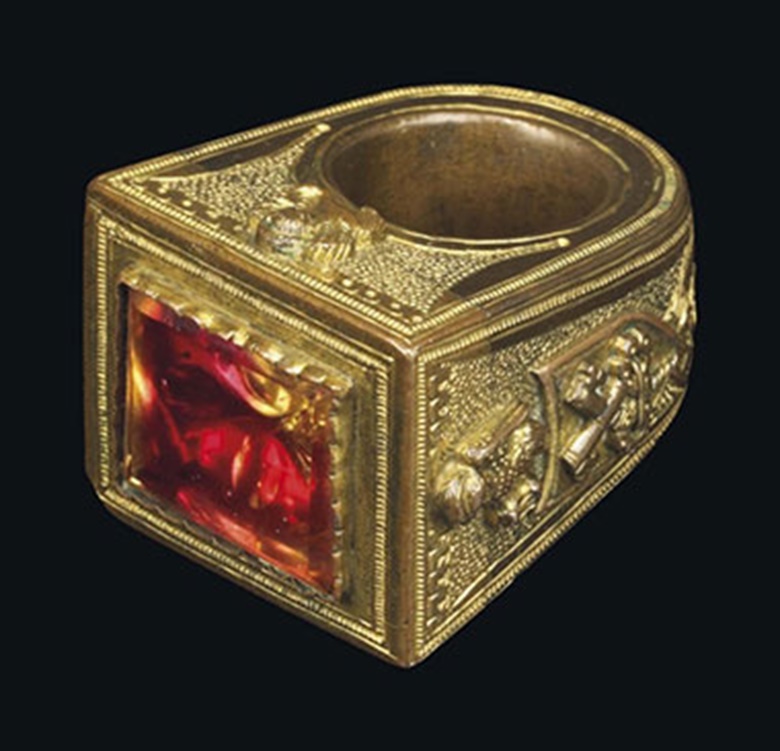 A gilt-bronze and rock-crystal papal ring. Italian, 15th century. 2¼ in (5.3 cm) high. Estimate £4,000-6,000. This lot is offered in From Ancient to Modern A Distinguished Private Collection on 7 December 2016 at Christie’s in London, King Street