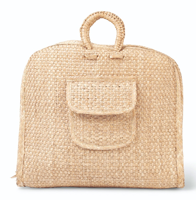 A large straw satchel, Circa 1960. Estimate £800-1,200. This lot is offered in Audrey Hepburn The Personal Collection on 27 September 2017  at Christie’s in London. Audrey Hepburn is photographed in France with what is almost certainly this straw tote bag on a sunny day in May 1960, with her husband, Mel Ferrer, carrying it.