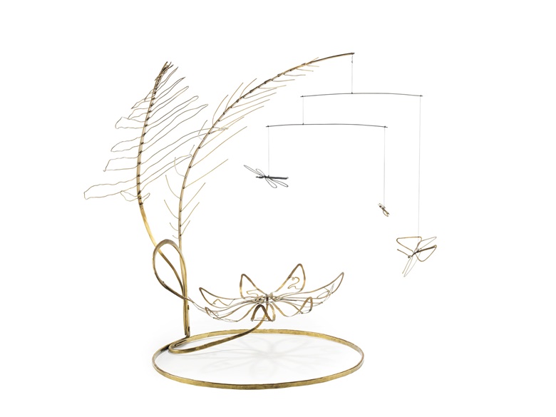 Alexander Calder (1898-1976), Calderoulette, circa 1941. Standing mobile — brass, wire and nylon thread. 20¾ x 27 x 17 in (52.7 x 68.5 x 43 cm). Estimate $3,200,000-3,800,000. This work is offered in the Post-War and Contemporary Art Evening Sale on 15 November at Christies in New York © 2017 Calder Foundation, New York Artists Rights Society (ARS), New York