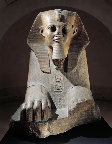 Pink granite Great Sphinx from Tanis, Musée du Louvre, Paris. Egyptian civilization, Old Kingdom. Photo D. Dagli Orti De Agostini Picture Library Bridgeman Images