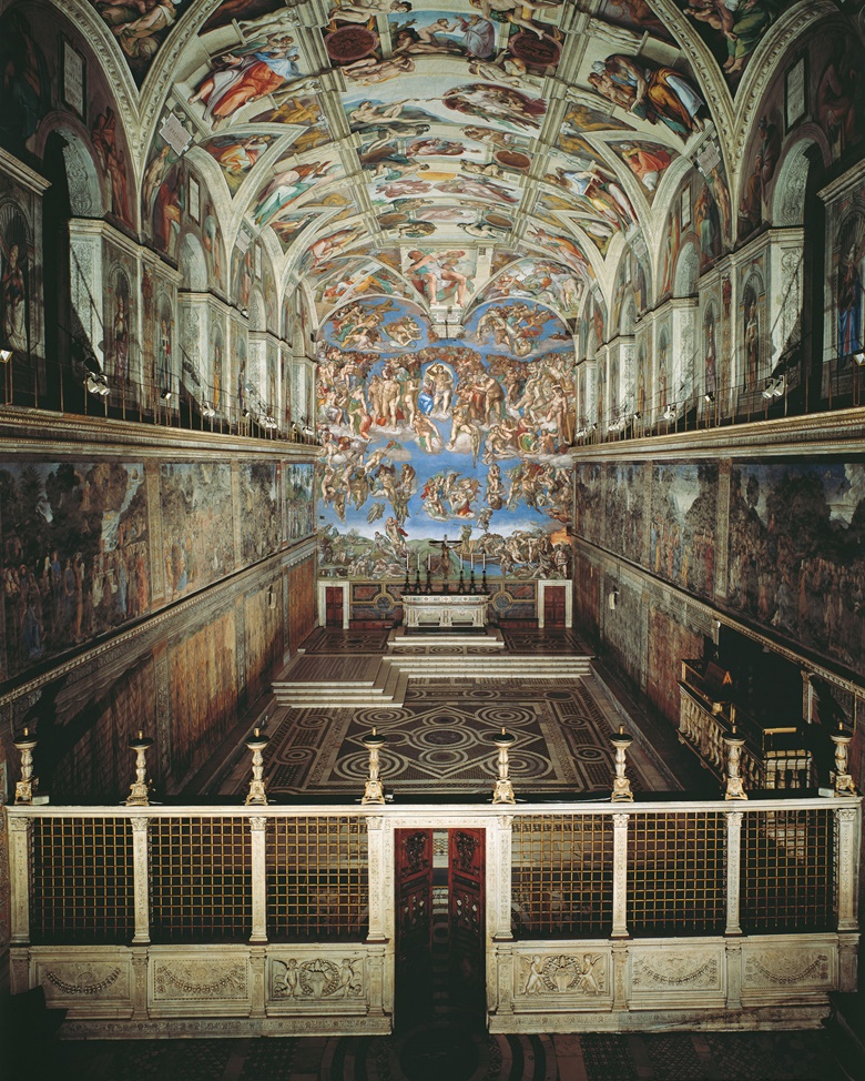 View of Sistine Chapel. On the vault the Stories of Creation are framed by membrature with Prophets and Sibyls painted by Michelangelo Buonarroti in 1508 to 1512. On the altar wall the Last Judgement executed by Michelangelo himself between 1536 and 1541. Photo © Mondadori Portfolio Bridgeman Images
