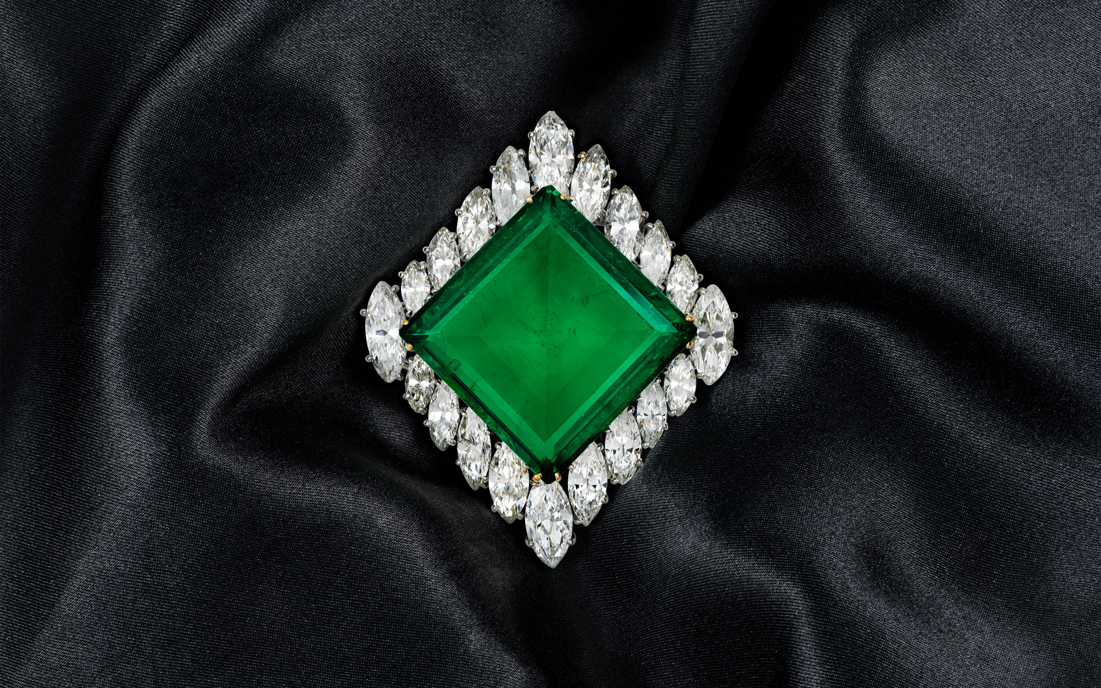 The Aga Khan Emerald. A Cartier emerald and diamond brooch, 1960, sold for CHF 7,765,000 (US$8,859,865) on 12 November 2024 at Christie's in Geneva