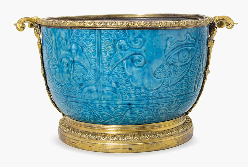 a-regence-ormolu-mounted-chinese-turquoise-porcelain-cache