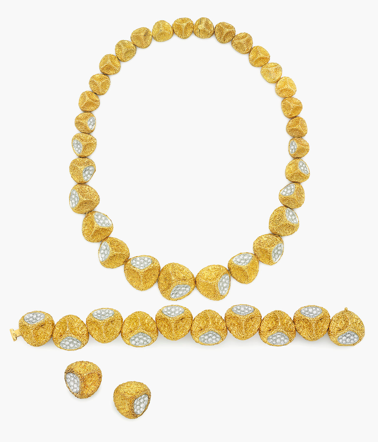 A suite of diamond and gold jewellery, by Van Cleef &amp; Arpels. Estimate: $35,000&ndash;55,000. This piece is offered in Magnificent Jewels &amp; the Jubilee Ruby on 20 April at Christie&rsquo;s New York