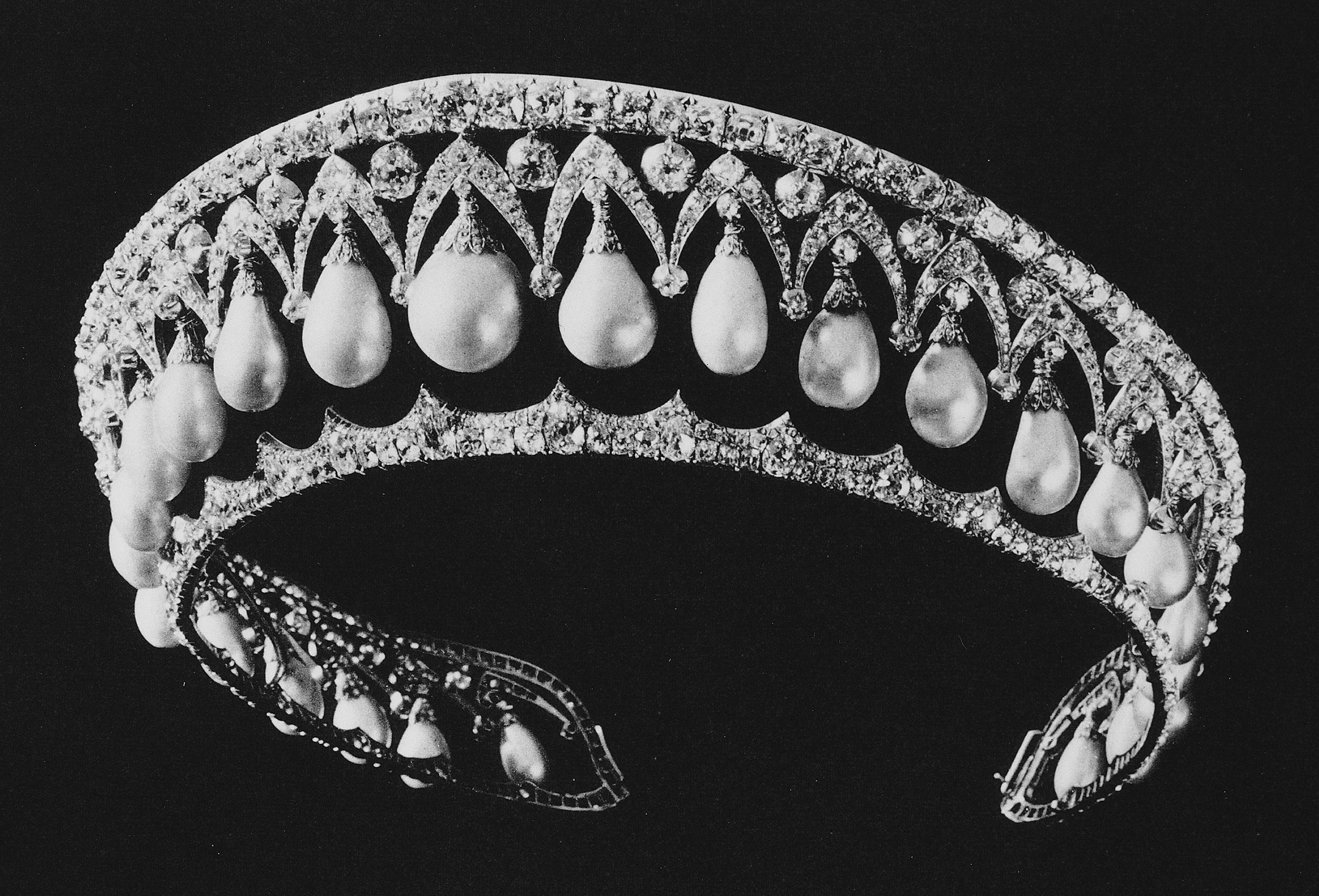 

The drop pearl and diamond tiara, from the Russian State Jewels auction. Sold at Christie&rsquo;s London on 16 March 1927