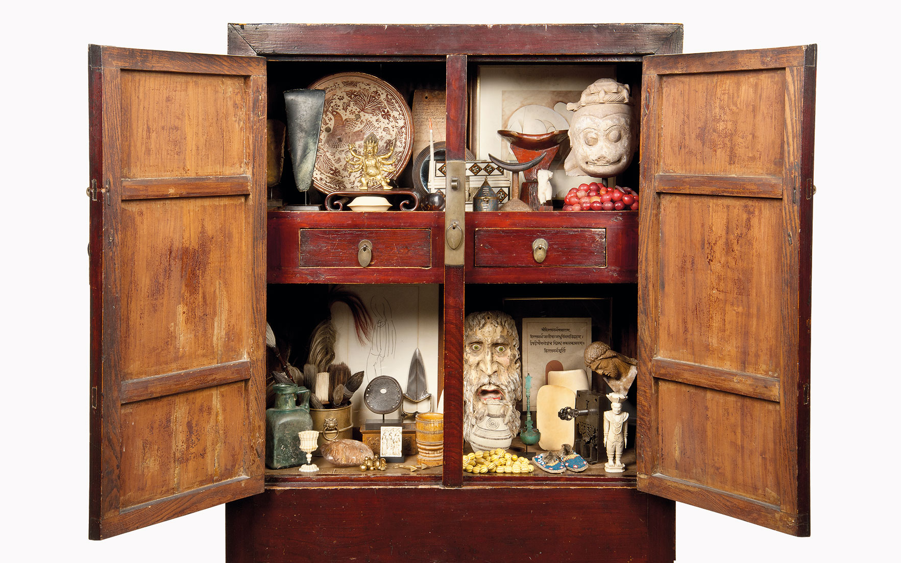 main-curiosity-cabinet