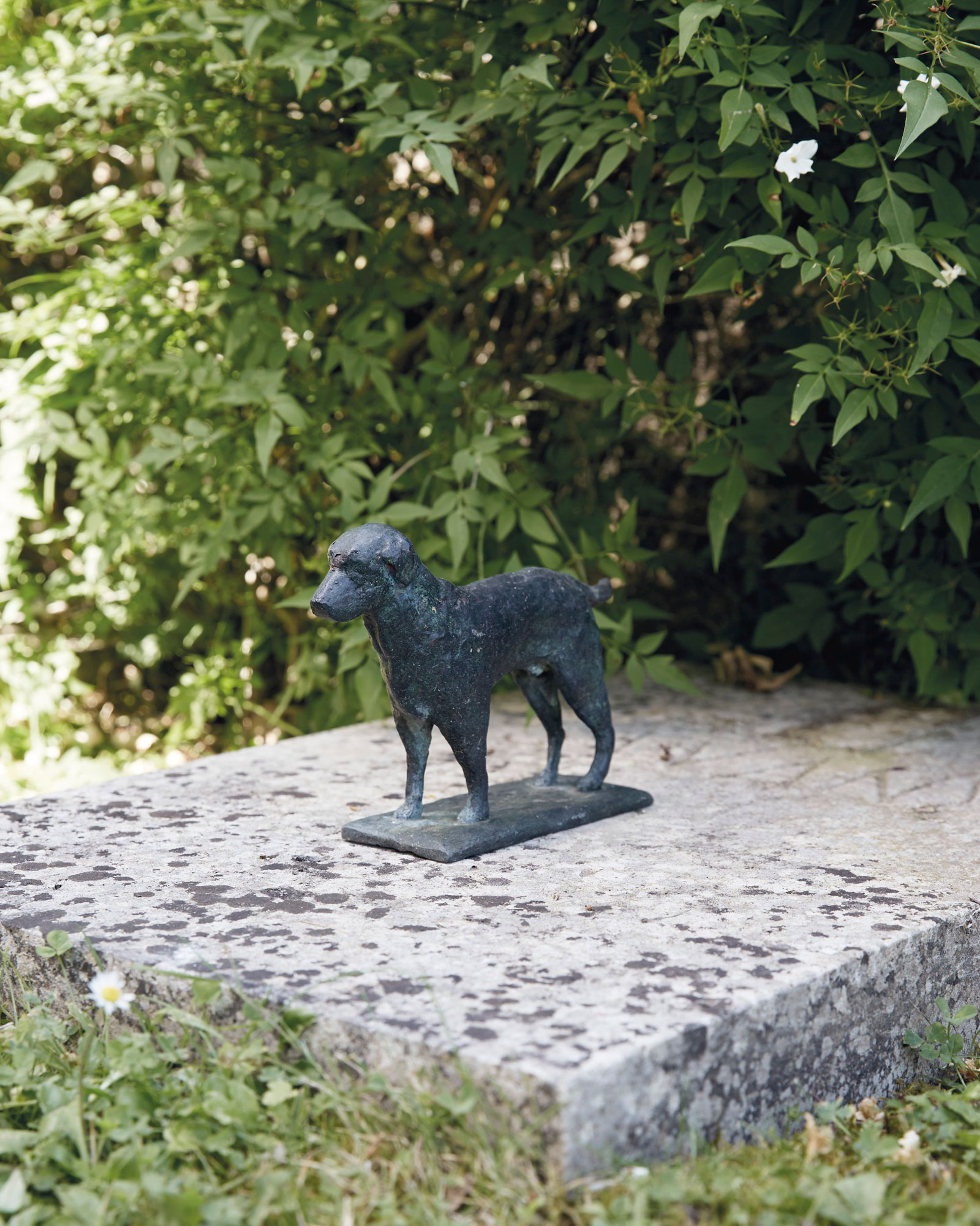 Giacometti made several sculptures of labradors for Givenchy, often basing his designs on photographs of the designer's own dogs