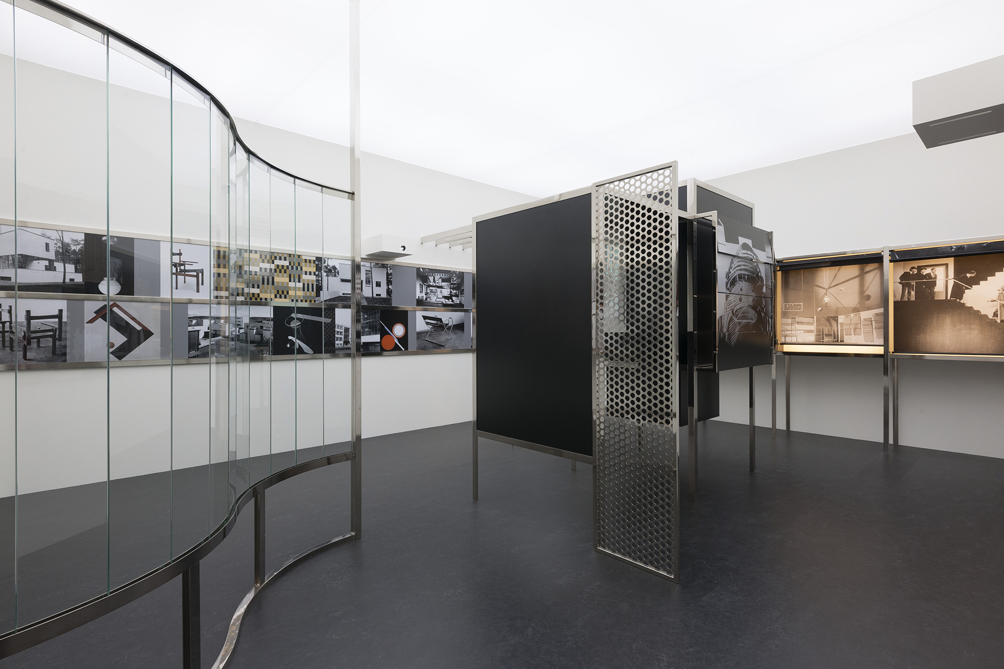 László Moholy-Nagy, Room of the Present, Constructed 2009 from plans and other documentation dated 1930. Mixed media. Inner dimensions: 137¾ x 218⅞ x 318¾ in. Van Abbemuseum, Eindhoven, 2953, © 2017 Hattula Moholy-Nagy/Artists Rights Society (ARS), New York/VG Bild-Kunst, Bonn, photography by Peter Cox, Eindhoven, The Netherlands