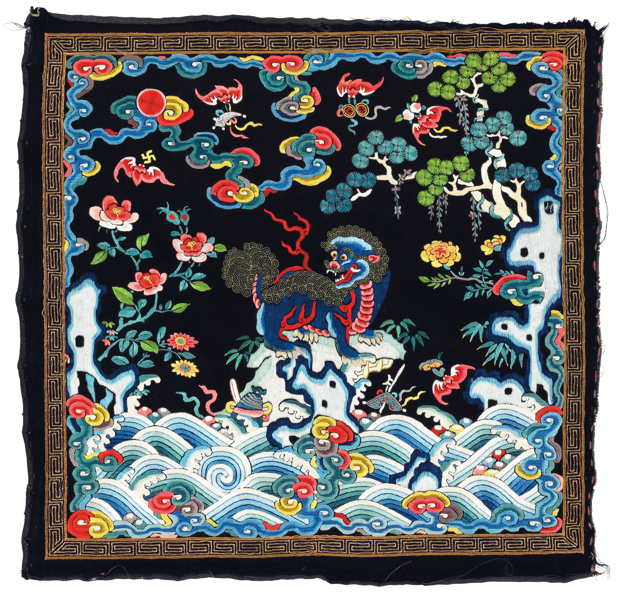 清十九世紀初 二品武將補子，13 x 13 吋 (33.1 x 33.1 公分)。2018年3月22至23日於佳士得紐約售出，成交價5,250美元