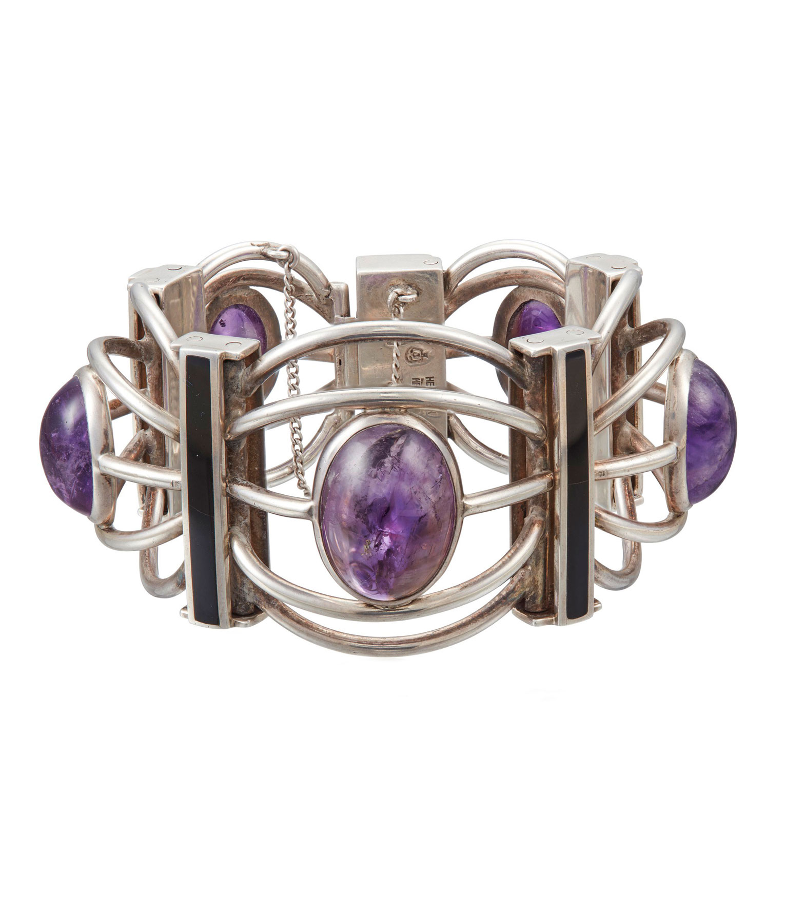 'Birdcage' amethyst and onyx bracelet, by Antonio Pineda. Sold for $6,250 in Jewels Online, 6-14 February 2019