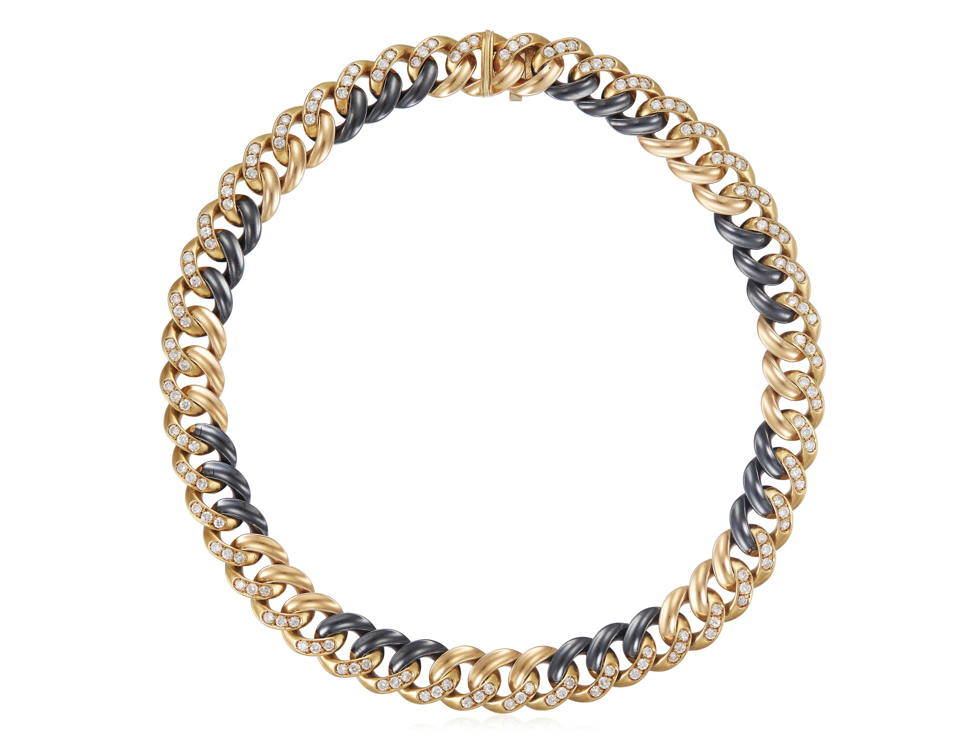 鑽石及黃金項鏈,寶格麗設計。估價:8,000-12,000美元。此拍品於2019年2月6至14日在佳士得珠寶網上拍賣中呈獻。