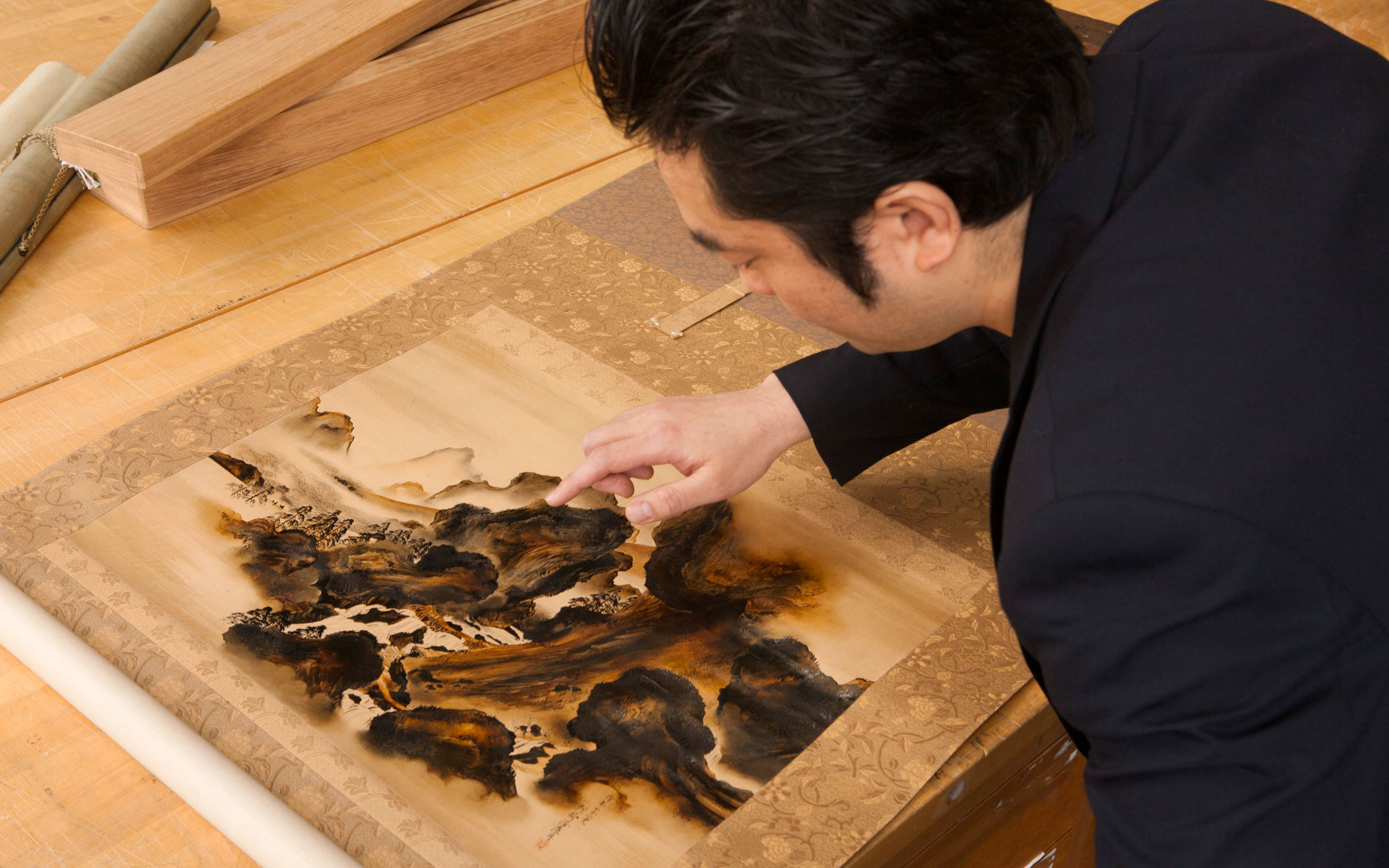 ‘This work is quite small, but it is filled with incredible detail, which give it an expressiveness and a forceful sense of three-dimensionality,’ says the specialist