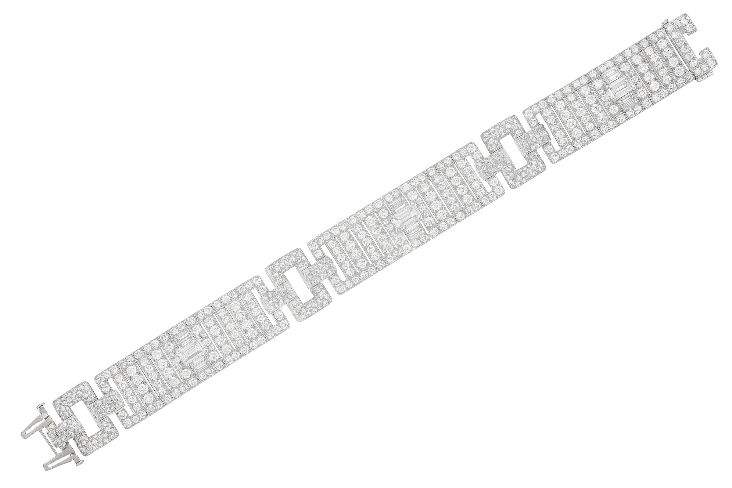 An Art Deco diamond bracelet by Raymond Yard. Sold for $30,000 on 16 April 2019 at Christie’s in New York
