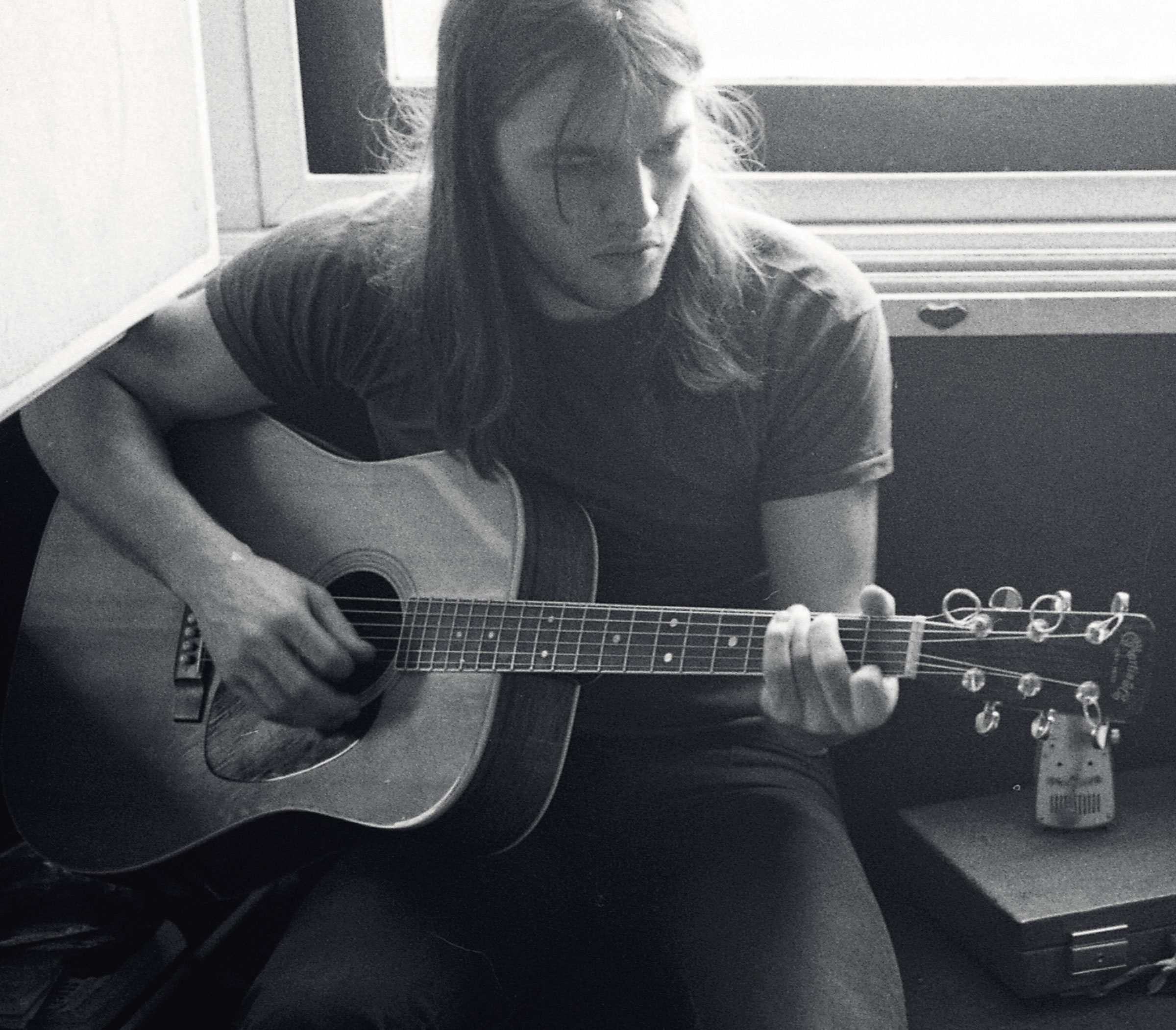 David Gilmour at Michel Magne’s Chateau d’Hérouville studios near Paris, working on Pink Floyd’s seventh studio album, Obscured by Clouds, in 1972. Image by JD Mahn/Pink Floyd Music Ltd