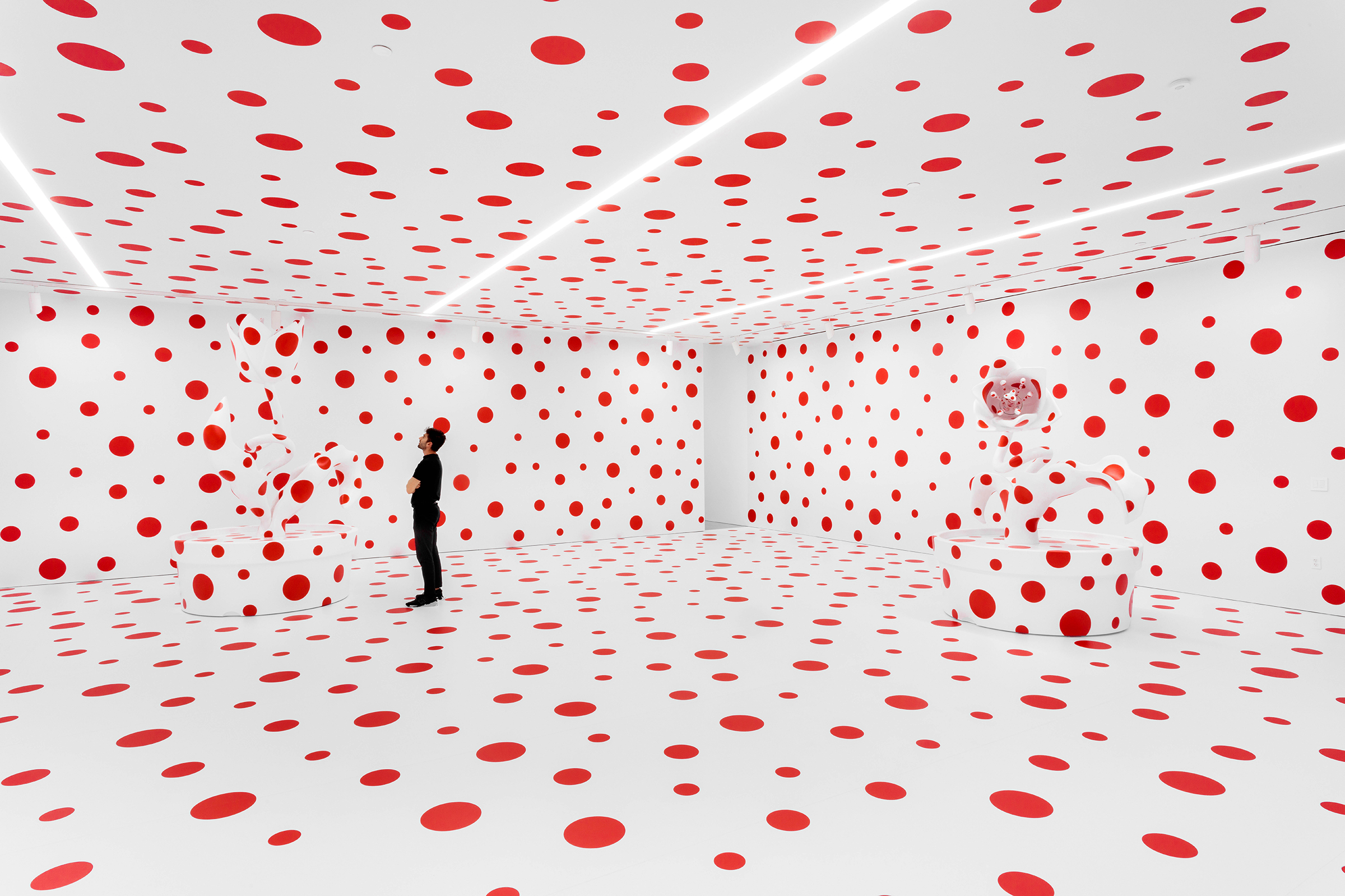 Yayoi Kusama, With All My Love for the Tulips, I Pray Forever, 2011. Photo: Charles White / JWPictures.com, Courtesy Marciano Art Foundation. © Yayoi Kusama