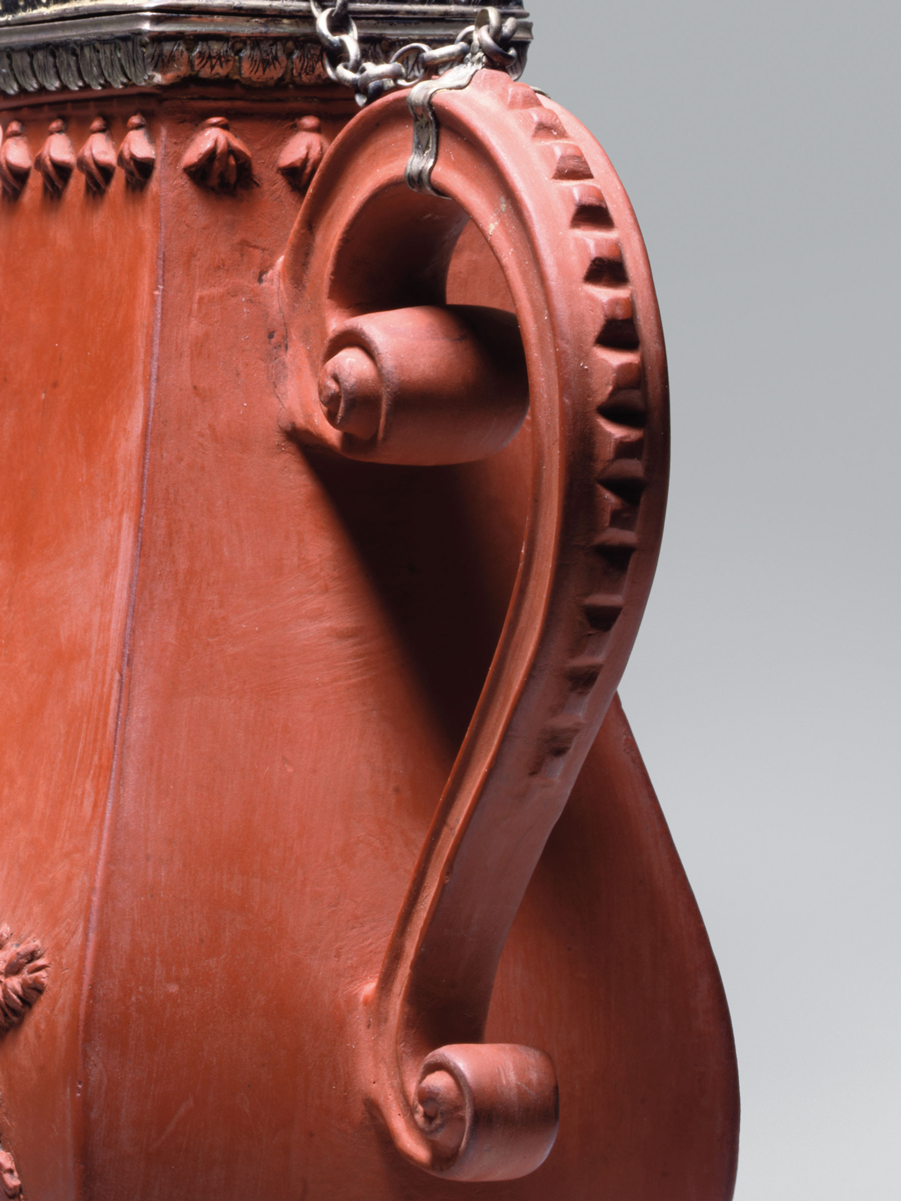One should be able to see evidence of the difficultly that the polisher encountered when polishing around areas such as handle terminals and applied decoration