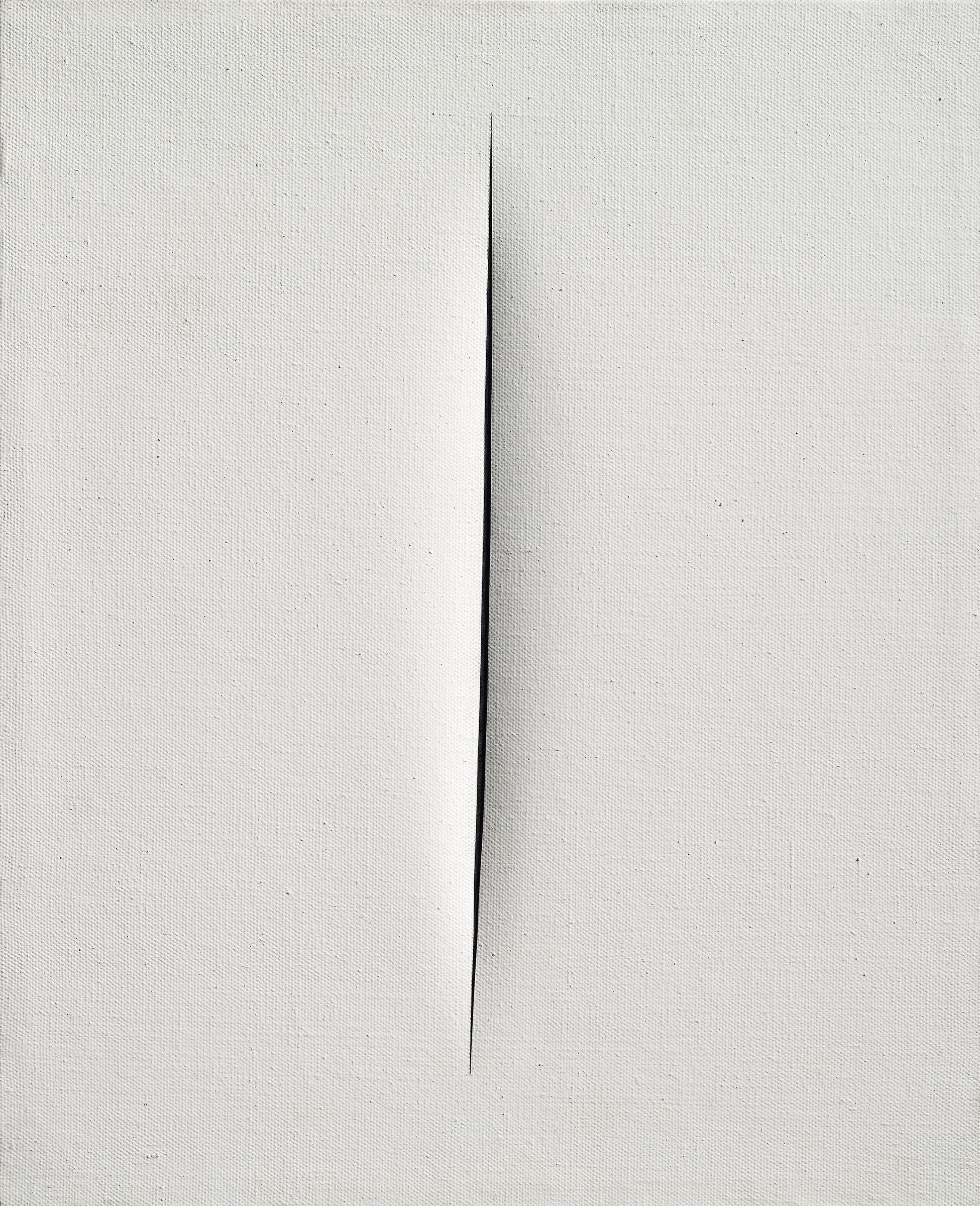 盧齊歐&middot;封塔納（189901968），《空間概念，等待》，1964年作。水漆畫布。24 1/8 x 19 5/8吋（61.3 x 50公分）。估價：700,000 &ndash; 1,000,000英鎊。此作將於2019年10月4日在佳士得倫敦「意大利思潮」拍賣呈獻。作品&copy; Lucio Fontana/SIAE/DACS, London 2019
